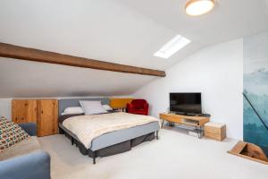 Villas Le Marronnier - charming house with swimming pool : photos des chambres