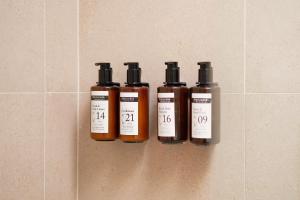 Apartamento con Piscina caliente, mar, wifi pro, barbacoa gas