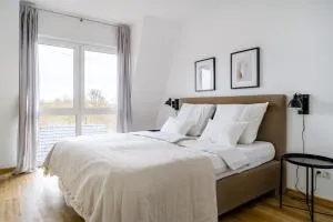 Sonniges City-Apartment mit Terrasse über den Dächern von Aurich - Hesel