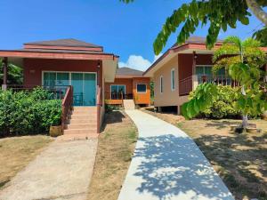 Sunrise Beach Kohyao Resort