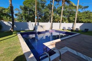 Casa com Piscina - Cond Fechado em Caraguatatuba - Praia da Mococa