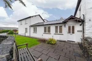 Yew Tree Cottage - Bowland Bridge