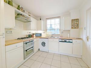 4 The Clockhouse , Midhurst