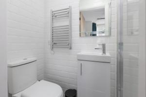 Charles Alexander Short Stay - TheWestern Blackpool