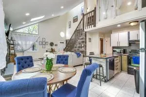 Hot Tub and Lake Beach Access Tobyhanna Retreat! - 托比汉纳