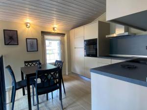 Argegnos River - Central Apartment lake view