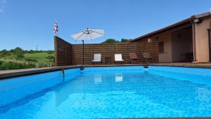 Villa Marci con piscina privata a Nulvi (SS)