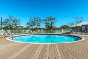 Laketown Wharf 1829 by Emerald Coast Retreats