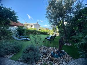 Apartment Urban Oasis