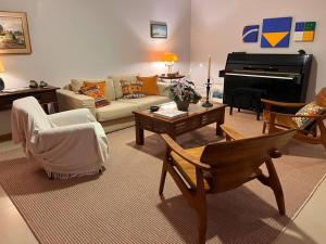 Apartamento espaçoso e de charme em Itaúna