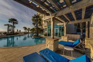 Aqua Resort 906 by Emerald Coast Retreats