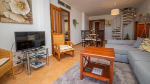 Marina Apartments 11 18