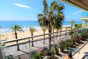 Sun Beach Morsa, con vistas frontales al Mar
