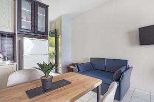 Sunset Premium Studio 7