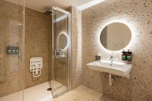 Hotels Staybridge Suites - Cannes Centre by IHG : photos des chambres
