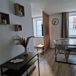 Appartements Studio Rue Carnot Le St Pierre : photos des chambres