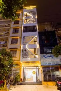 Tropic Bloom Hotel - 白沙湾