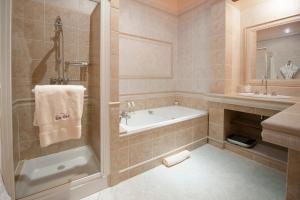 Hotels Hotel Le Cep & Spa : photos des chambres
