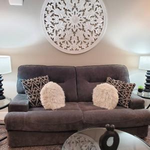 Spacious 22, Wi-fi, Pool, Hot Tub, 24hr Gym