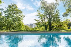 The jewel an exceptional house in the middle of greenery