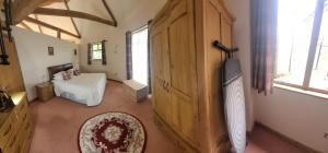 The Round House at Boningale Manor