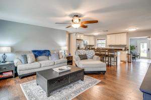 Private Hot Tub and Grill Avon Park Getaway!