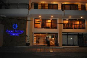 Royal Suites Condotel