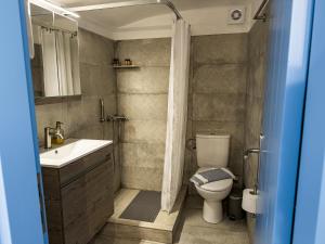 Blue Boat House - PS Rental