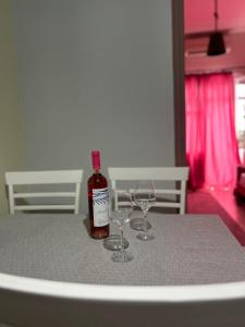 Grekou Farmhouse in the waves