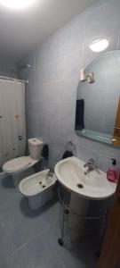 Oropesa playa-piscina-parking y wifi