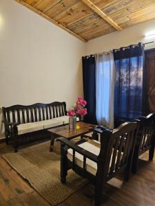 ilika Resort, Pauri