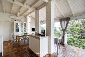 Sobrado Bela Vista cChurrasq em Bombinhas AGS0642