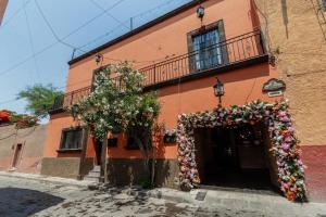 Five Queens Boutique Hotel