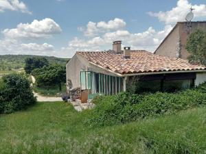 Maisons de vacances Nature et serenite a St Jean de Sault : photos des chambres