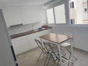 Apartamento Las Meninas Playa con Ascensor y Wifi