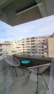 Urban Studio - Central Condominium