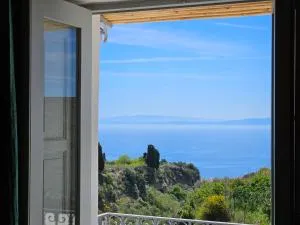 Villa Margot - Authentic sea view countryside villa - Quattro Pani