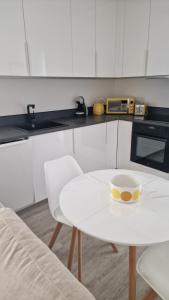 F2 Aleks - a 10 min de CDG aéroport - a 30 min de Paris - a 10 min du salon dexpo Villepinte