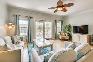 Sunny Miramar Beach Condo with Beach Access!