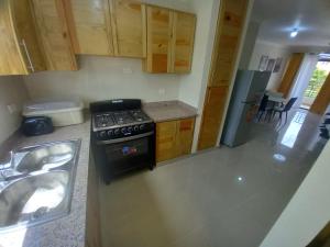 Apartamento con agua caliente para 9 personas