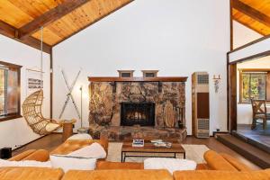 Closer to the Stars Cabin with Fire Pit