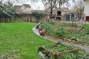 Maisons de vacances Large house with garden close Olympics and Paris : photos des chambres