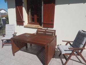 Maisons de vacances Large house with garden close Olympics and Paris : photos des chambres