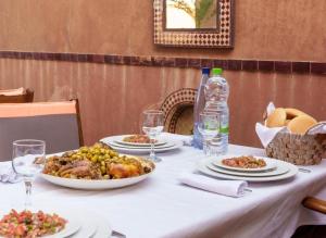 Villa Ushuaia avec piscine - Petit déjeuner Gratuit - Marrakech City Center