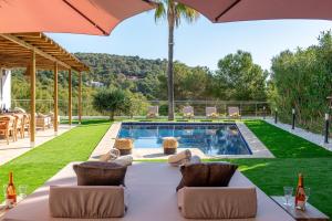 Cap Martinet Talamanca Vila Can Tashellu, Boutique 5 bed - Sea and Forest View