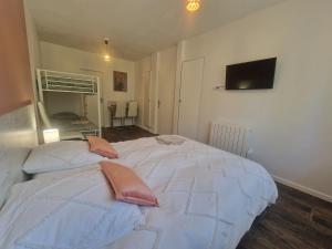B&B / Chambres d'hotes Le Nid Cabailla : photos des chambres