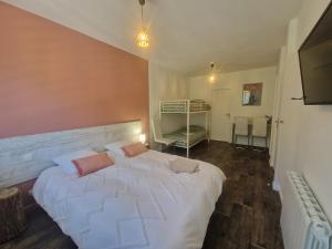 B&B / Chambres d'hotes Le Nid Cabailla : photos des chambres