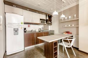 Loft luxury professional decoration and daily maid