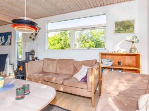 Two-Bedroom Holiday home in Roslev 2