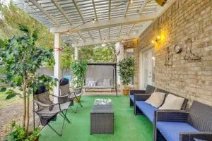 Garden Patio and Fire Pit Mesquite Home Near Lakes - Forney